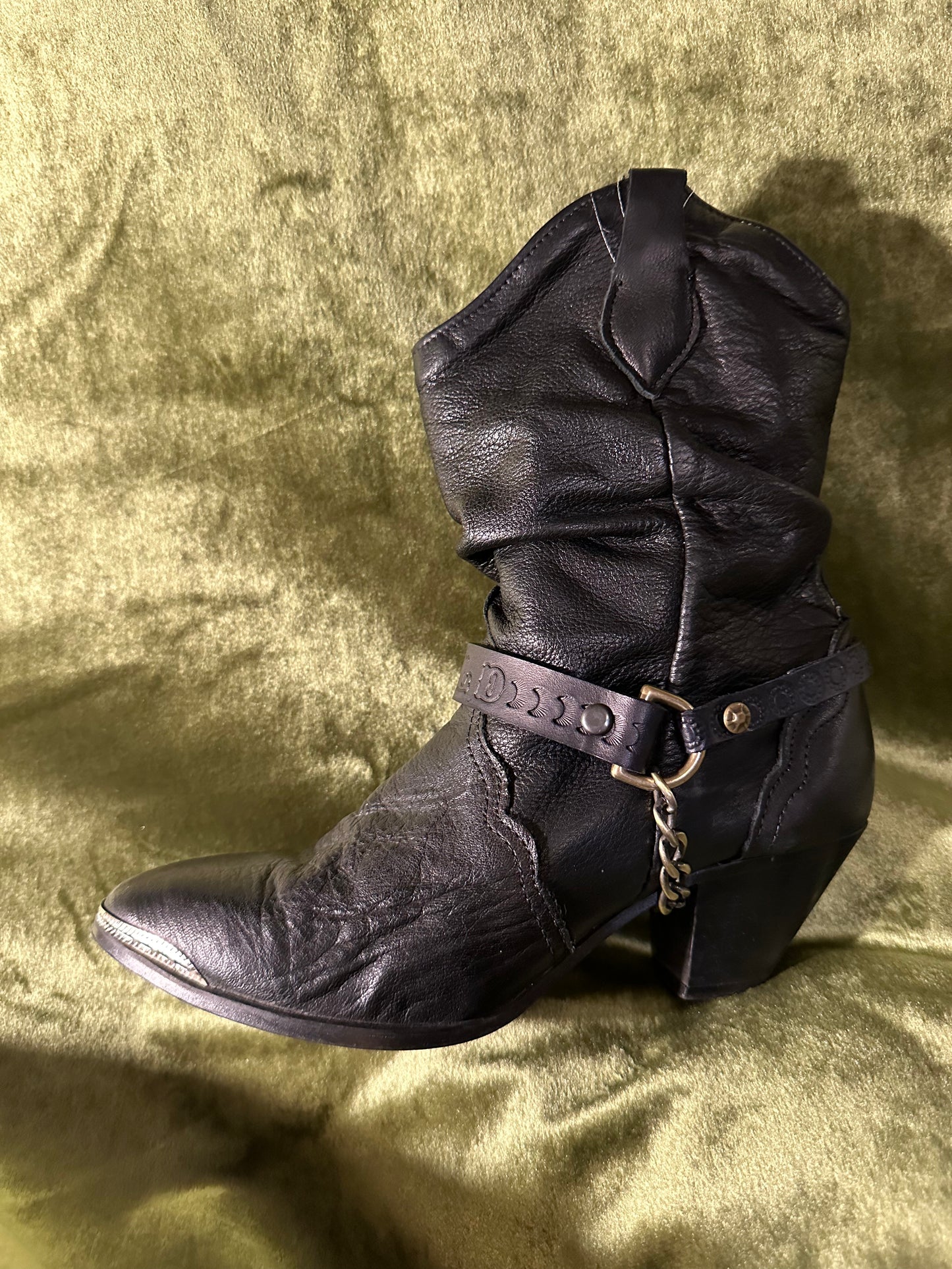 STAY GOLD Boot Harness Set